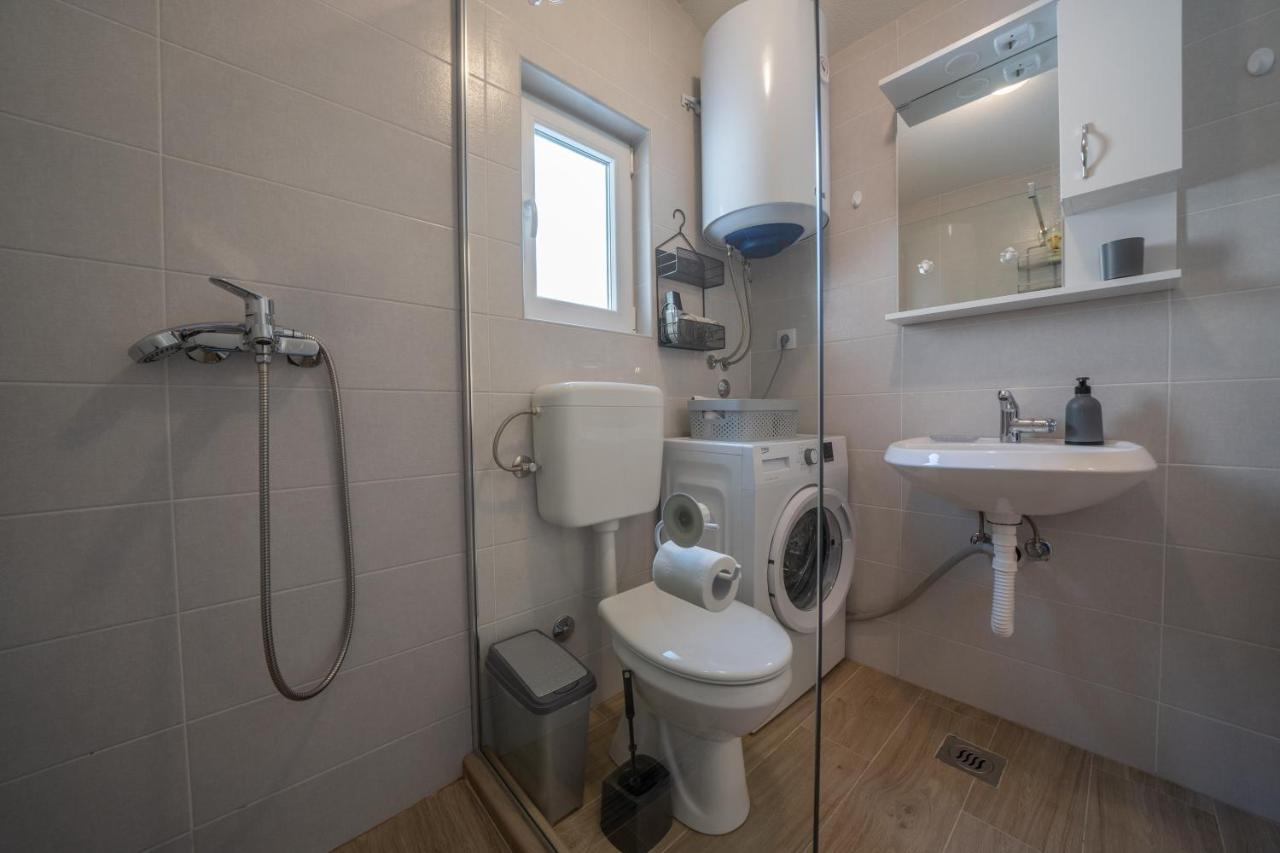 Apartament La Mar Mar Kotor Zewnętrze zdjęcie
